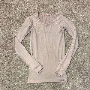 Lululemon swiftly long sleeve size 2 light pink